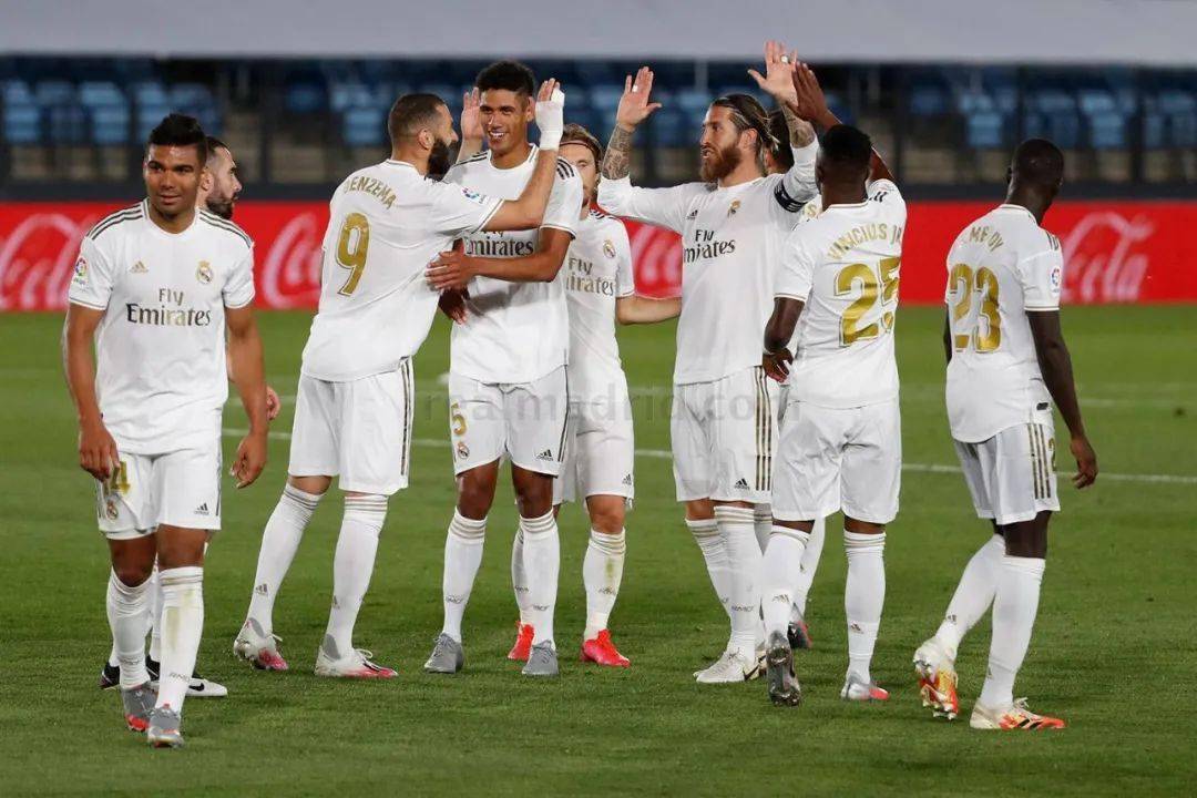 做出调整 做出调整