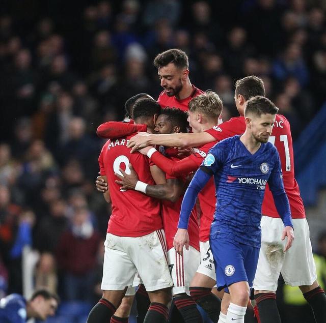 仅彰显了中 仅彰显了中