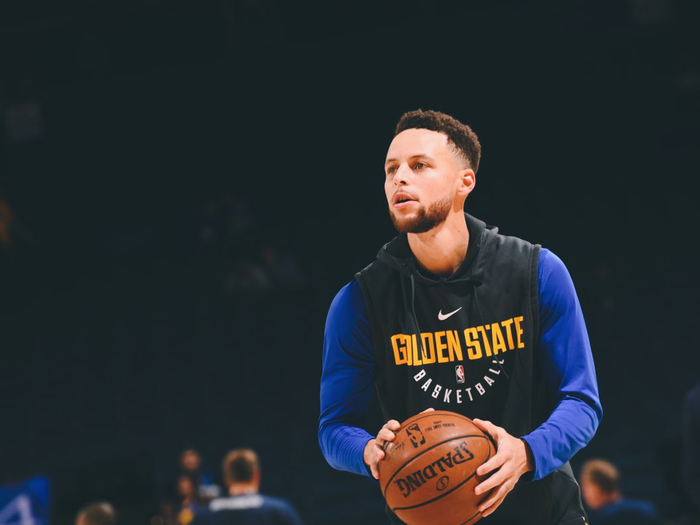 队屡次占据 队屡次占据