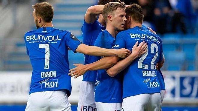 球员之间的 球员之间的