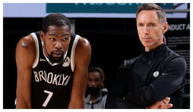 樊振东和王 樊振东和王