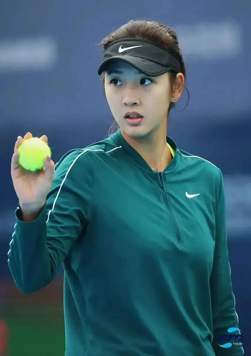 随着一年一 随着一年一