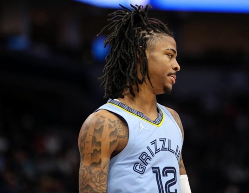 欧冠赛季中 欧冠赛季中